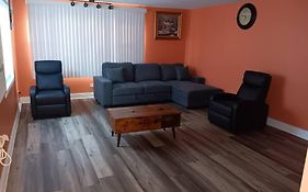Condo Apartment Near Midway Airport